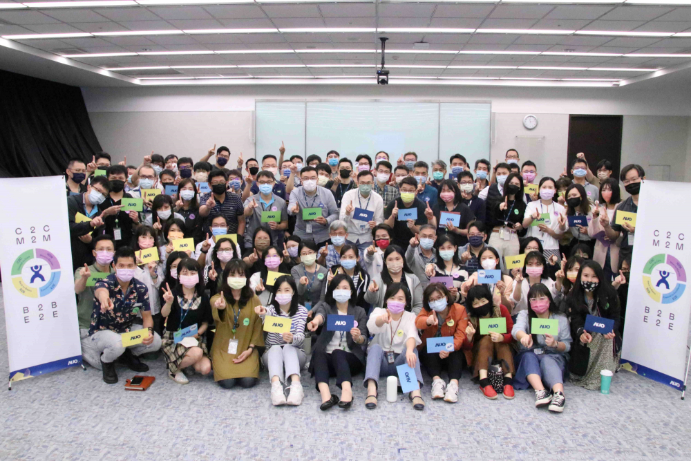 友達提供全球及集團輪調機會，支持同仁持續進修學習，致力為專業人才打造友善多元的職場環境